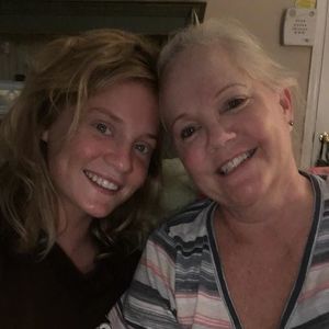 Meet your Posher, Caroline